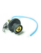 Wtyczki i gniazda sterowania